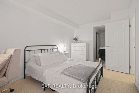 Photo 23 at 808 - 25 The Esplanade, Waterfront Communities C8, Toronto