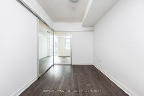 Photo 10 at 705 - 115 Blue Jays Way, Waterfront Communities C1, Toronto