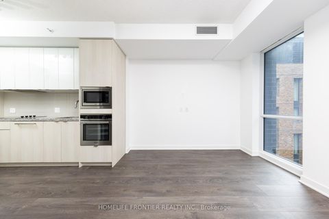 Photo 15 at 705 - 115 Blue Jays Way, Waterfront Communities C1, Toronto