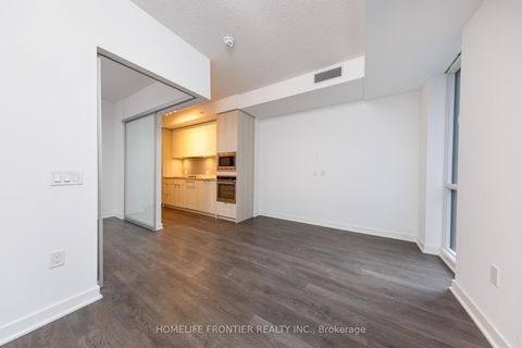 Photo 17 at 705 - 115 Blue Jays Way, Waterfront Communities C1, Toronto