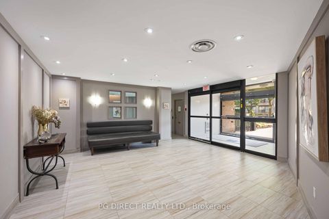 Photo 3 at 407 - 260 Davis Drive, Central Newmarket, Newmarket