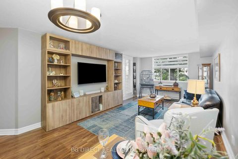 Photo 9 at 407 - 260 Davis Drive, Central Newmarket, Newmarket