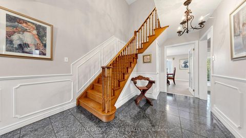 Photo 4 at 18 Richbell Street, Brownridge, Vaughan
