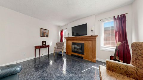 Photo 7 at 18 Richbell Street, Brownridge, Vaughan