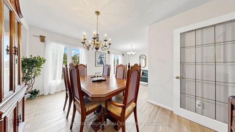 Photo 18 at 18 Richbell Street, Brownridge, Vaughan
