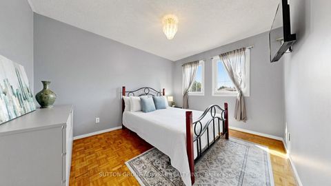 Photo 27 at 18 Richbell Street, Brownridge, Vaughan