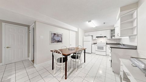 Photo 37 at 18 Richbell Street, Brownridge, Vaughan