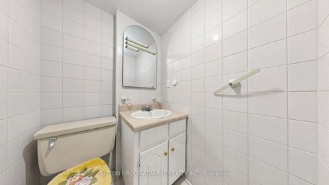 Photo 40 at 18 Richbell Street, Brownridge, Vaughan