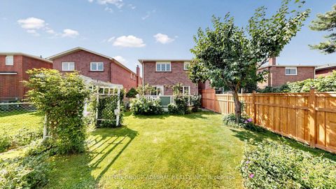 Photo 42 at 18 Richbell Street, Brownridge, Vaughan