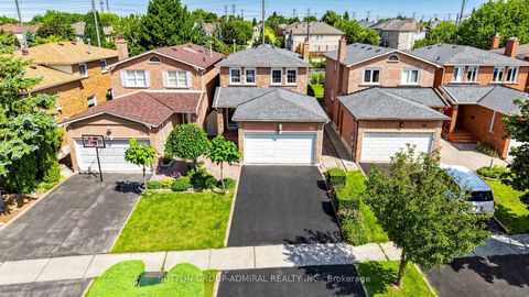 Photo 45 at 18 Richbell Street, Brownridge, Vaughan