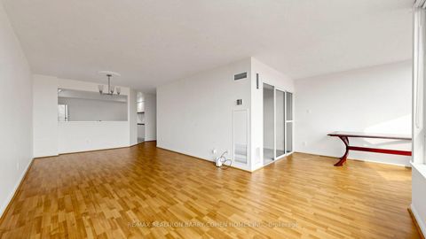 Photo 13 at 802 - 1121 Steeles Avenue W, Branson, Toronto
