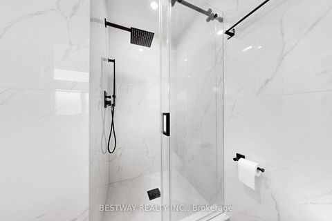 Photo 6 at 37 Victory Drive, CFB, Toronto