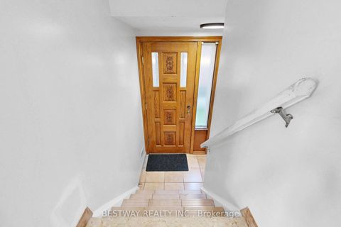 Photo 29 at 37 Victory Drive, CFB, Toronto