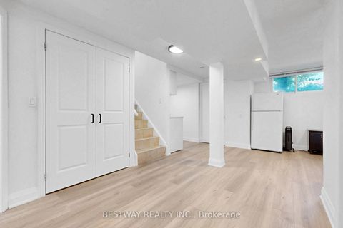 Photo 30 at 37 Victory Drive, CFB, Toronto