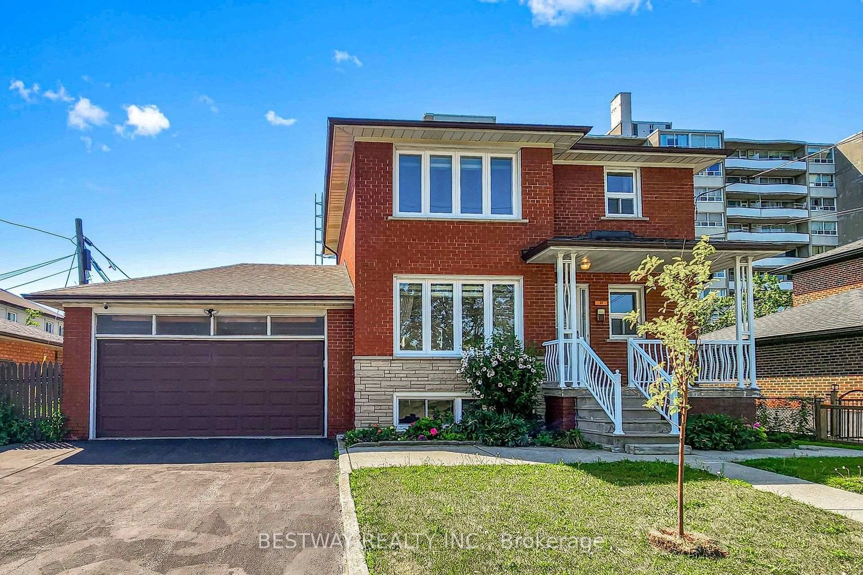 37 Victory Drive, CFB, Toronto photo 3