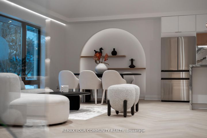Photo 12 at 35 Geraldton Crescent, Bayview Village, Toronto