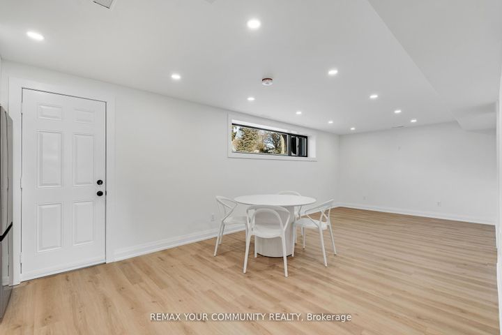 Photo 38 at 35 Geraldton Crescent, Bayview Village, Toronto