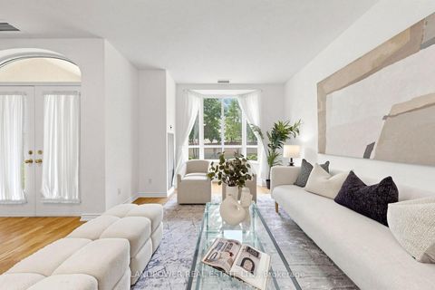 Photo 1 at TH02 - 5039 Finch Avenue E, Agincourt North, Toronto