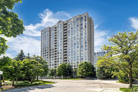 Photo 31 at TH02 - 5039 Finch Avenue E, Agincourt North, Toronto