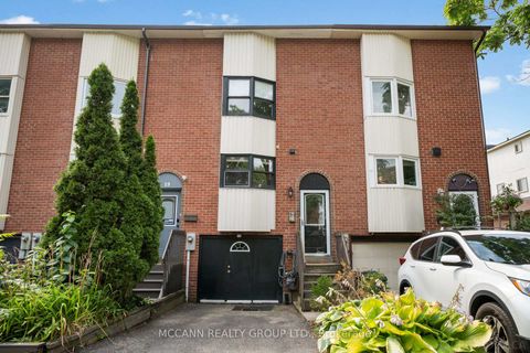 Photo 1 at 17 Sydenham Street, Regent Park, Toronto