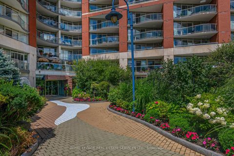 Photo 1 at 707 - 550 Queens Quay W, Waterfront Communities C1, Toronto