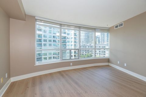 Photo 5 at 707 - 550 Queens Quay W, Waterfront Communities C1, Toronto