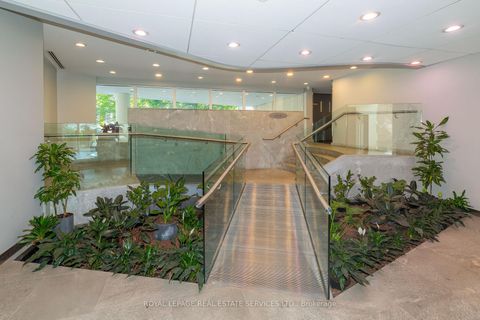 Photo 23 at 707 - 550 Queens Quay W, Waterfront Communities C1, Toronto