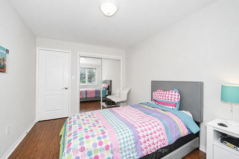 Photo 6 at D11 - 108 Finch Avenue W, Newtonbrook West, Toronto