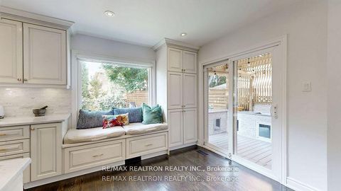 Photo 11 at 145 Roseborough Crescent, Uplands, Vaughan