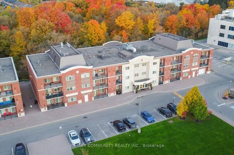Photo 3 at 308 - 9431 Jane Street, Maple, Vaughan