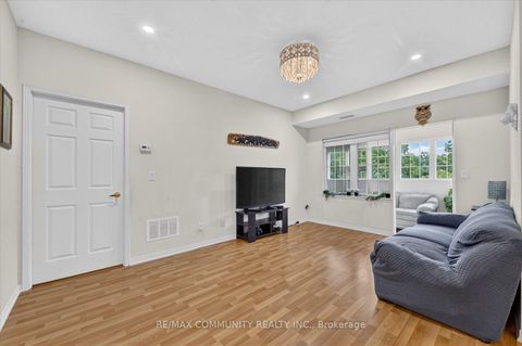 Photo 17 at 308 - 9431 Jane Street, Maple, Vaughan