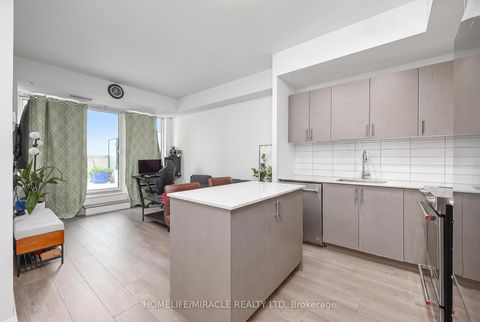 Photo 2 at 223 - 9000 Jane Street, Vellore Village, Vaughan