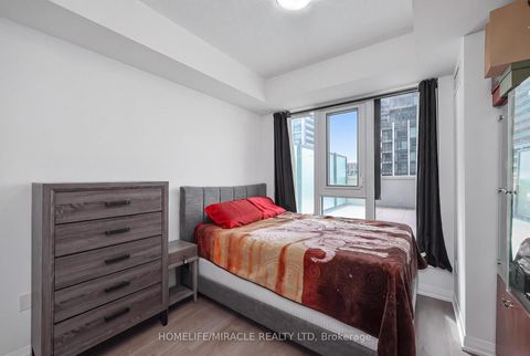 Photo 7 at 223 - 9000 Jane Street, Vellore Village, Vaughan