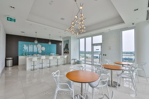 Photo 18 at 223 - 9000 Jane Street, Vellore Village, Vaughan