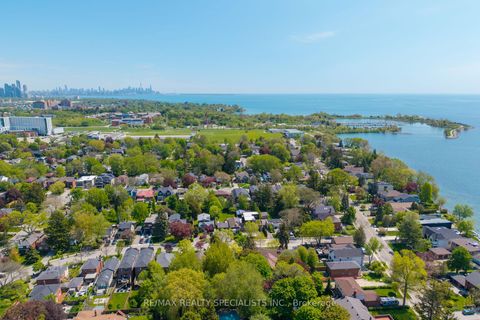 Photo 11 at 4 Elton Crescent, Long Branch, Toronto