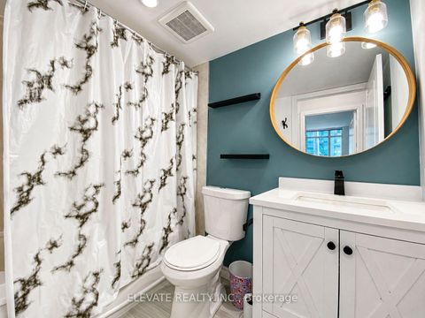 Photo 15 at 1701 - 35 Bales Avenue, Willowdale East, Toronto