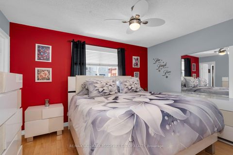 Photo 8 at 9 Stephanie Lane, Painswick South, Barrie
