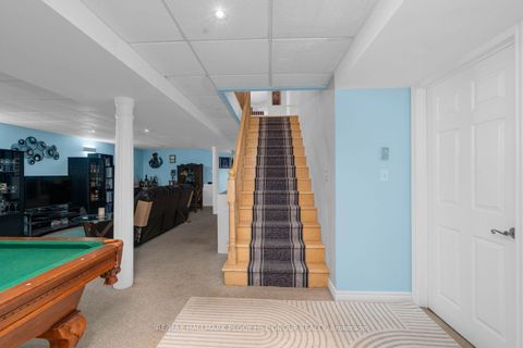 Photo 13 at 9 Stephanie Lane, Painswick South, Barrie