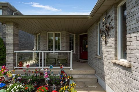 Photo 25 at 9 Stephanie Lane, Painswick South, Barrie