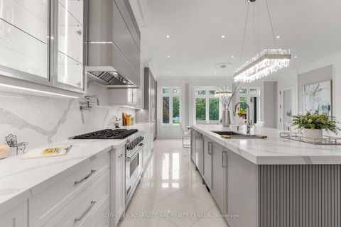 Photo 19 at 45 Crestwood Road, Yorkhill, Vaughan