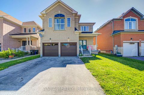 Photo 0 at 102 Westminster Circle, Shore, Barrie