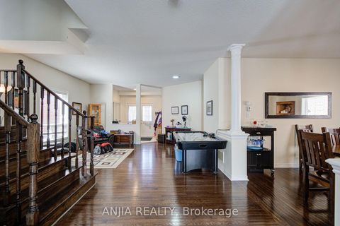 Photo 7 at 102 Westminster Circle, Shore, Barrie
