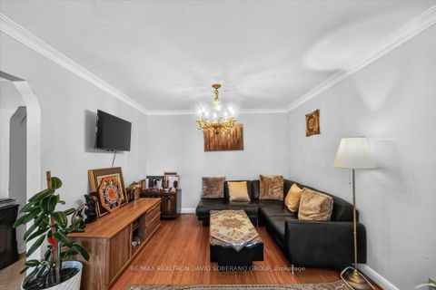 Photo 2 at 19 Wigan Crescent, Clanton Park, Toronto