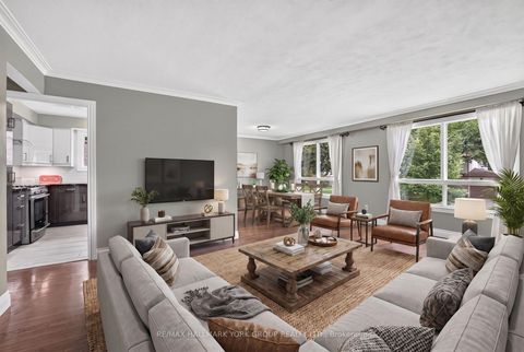 Photo 7 at 384 Glenrose Road, Central Newmarket, Newmarket