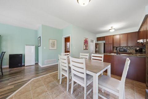 Photo 12 at 121 Prince William Way, Shore, Barrie