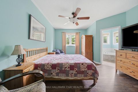 Photo 22 at 121 Prince William Way, Shore, Barrie