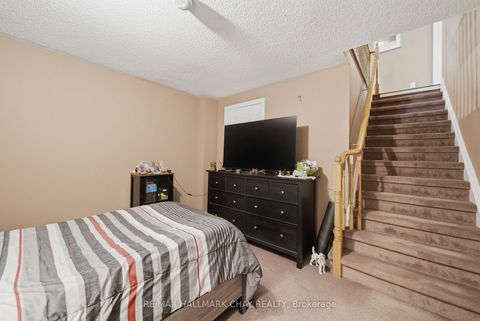 Photo 30 at 121 Prince William Way, Shore, Barrie