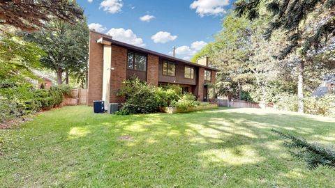 Photo 47 at 136 Denlow Boulevard, Don Mills, Toronto