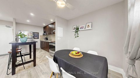 Photo 6 at 809 - 100 Dundalk Drive, Dorset Park, Toronto