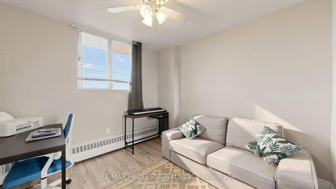Photo 11 at 809 - 100 Dundalk Drive, Dorset Park, Toronto